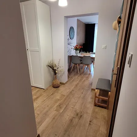 Trzypokojowy Z Parkingiem