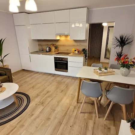 Trzypokojowy Z Parkingiem 公寓