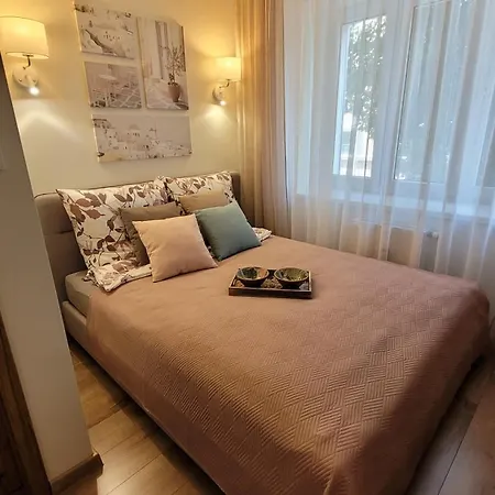 Lägenhet Trzypokojowy Z Parkingiem Bydgoszcz