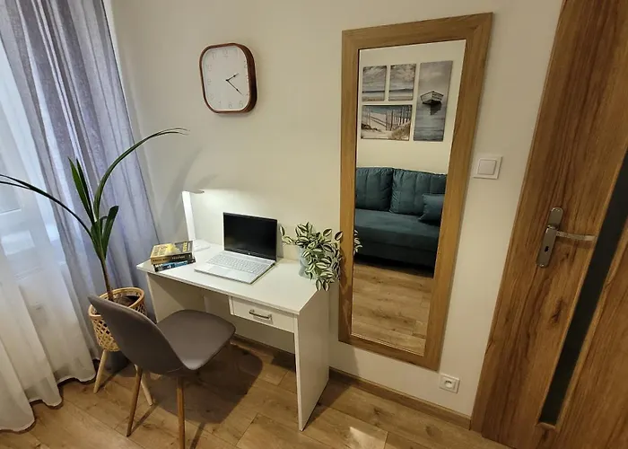 Apartment Trzypokojowy Z Parkingiem