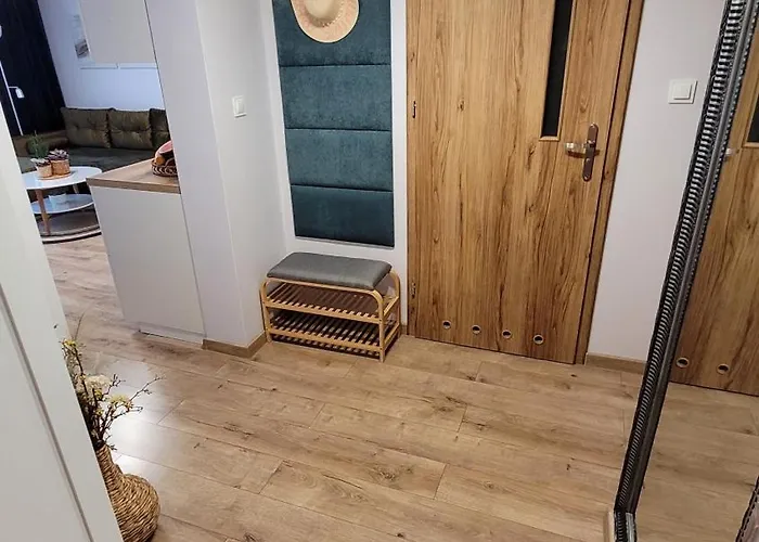 Trzypokojowy Z Parkingiem *