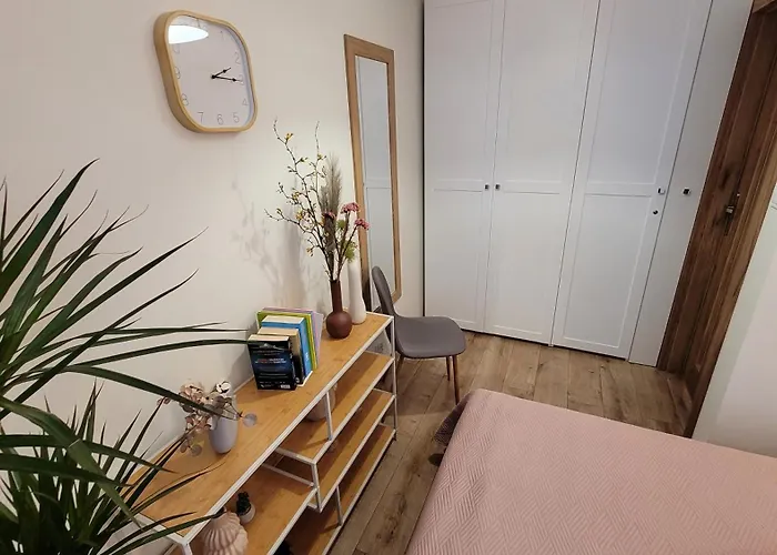 Apartment Trzypokojowy Z Parkingiem